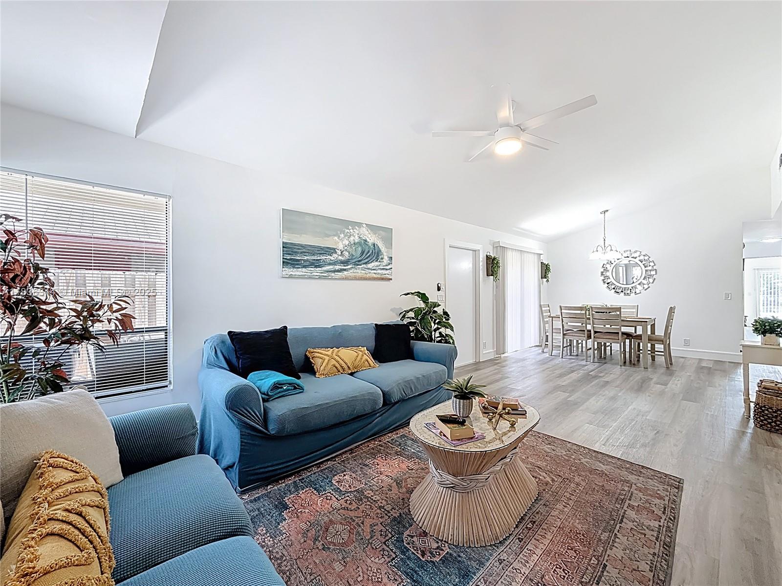 NORTH LAUDERDALE VILLAGE - Residential