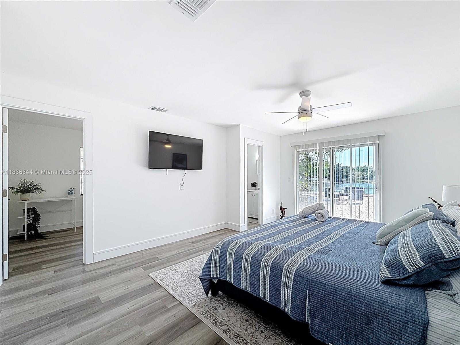 NORTH LAUDERDALE VILLAGE - Residential