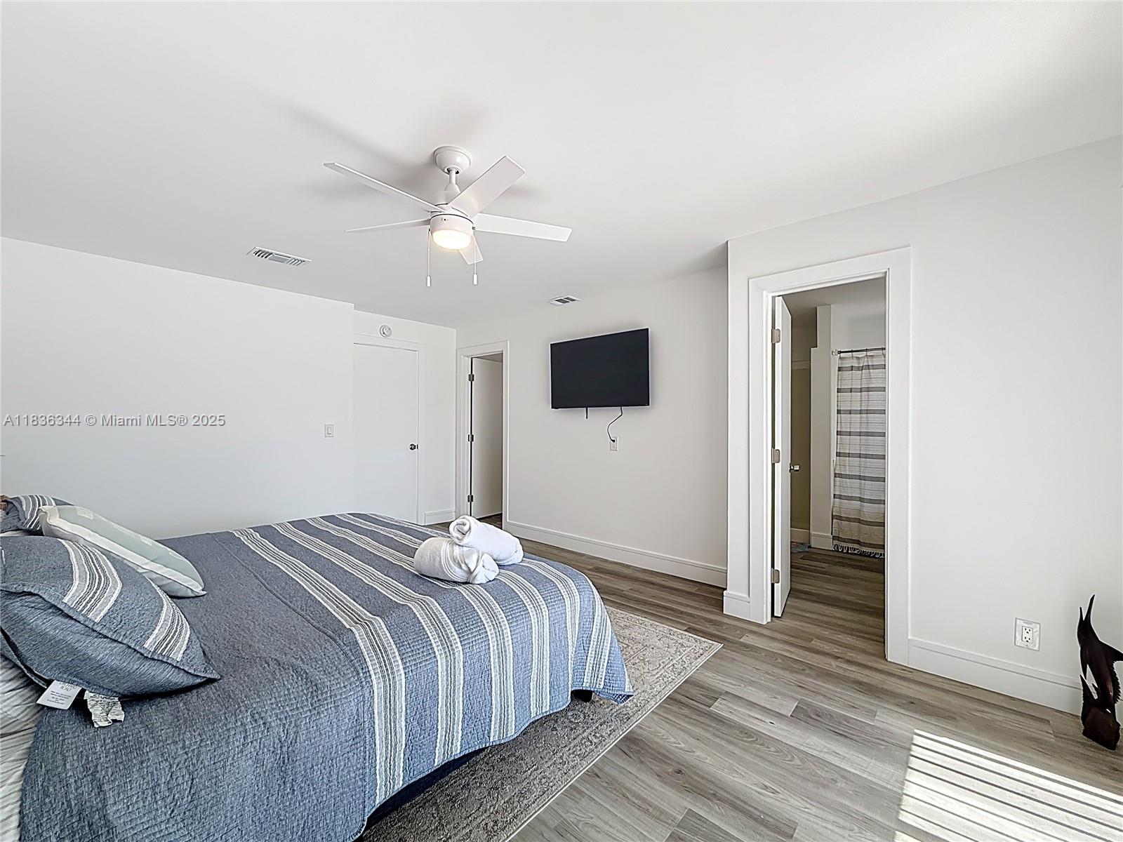 NORTH LAUDERDALE VILLAGE - Residential