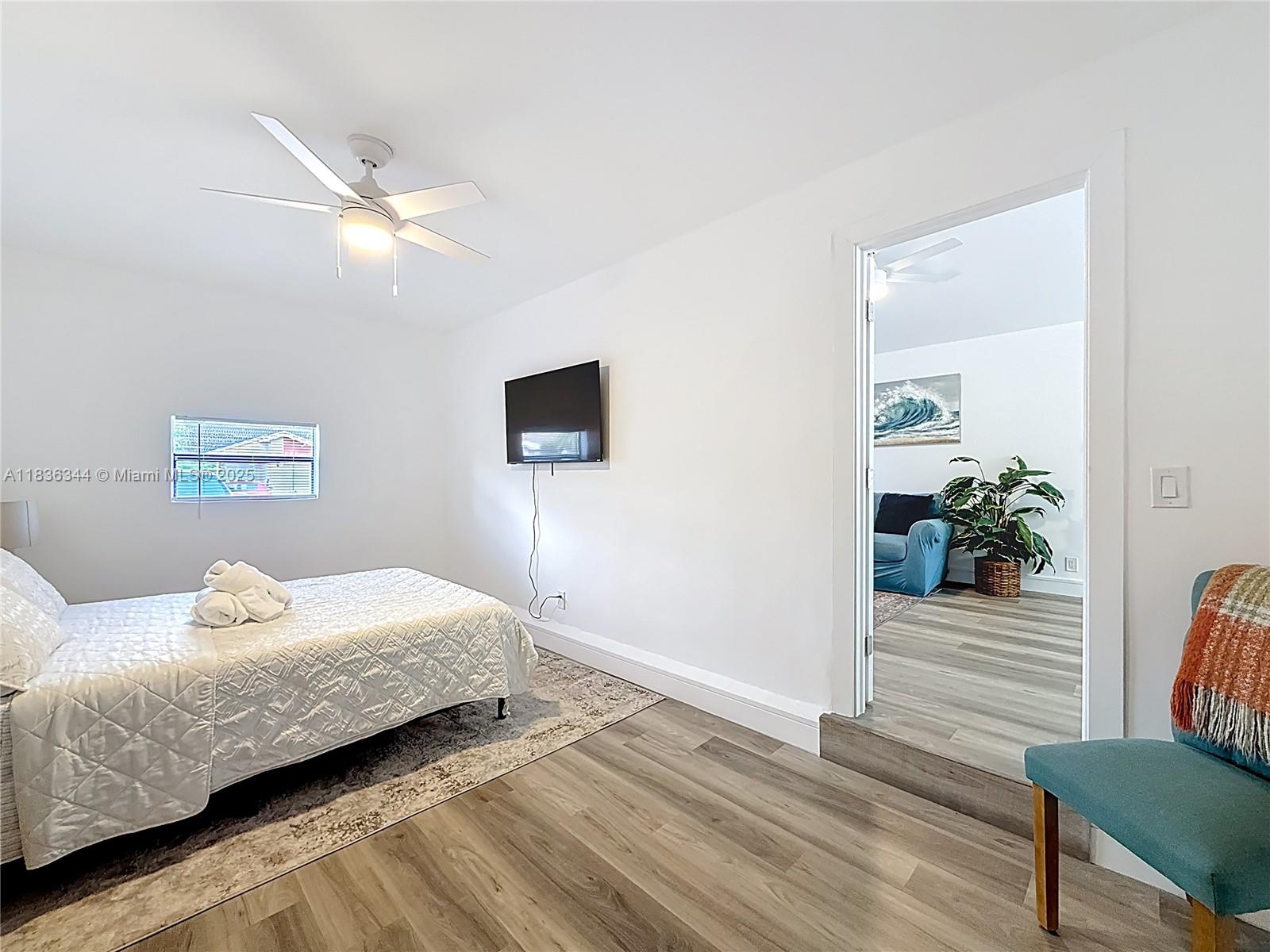 NORTH LAUDERDALE VILLAGE - Residential