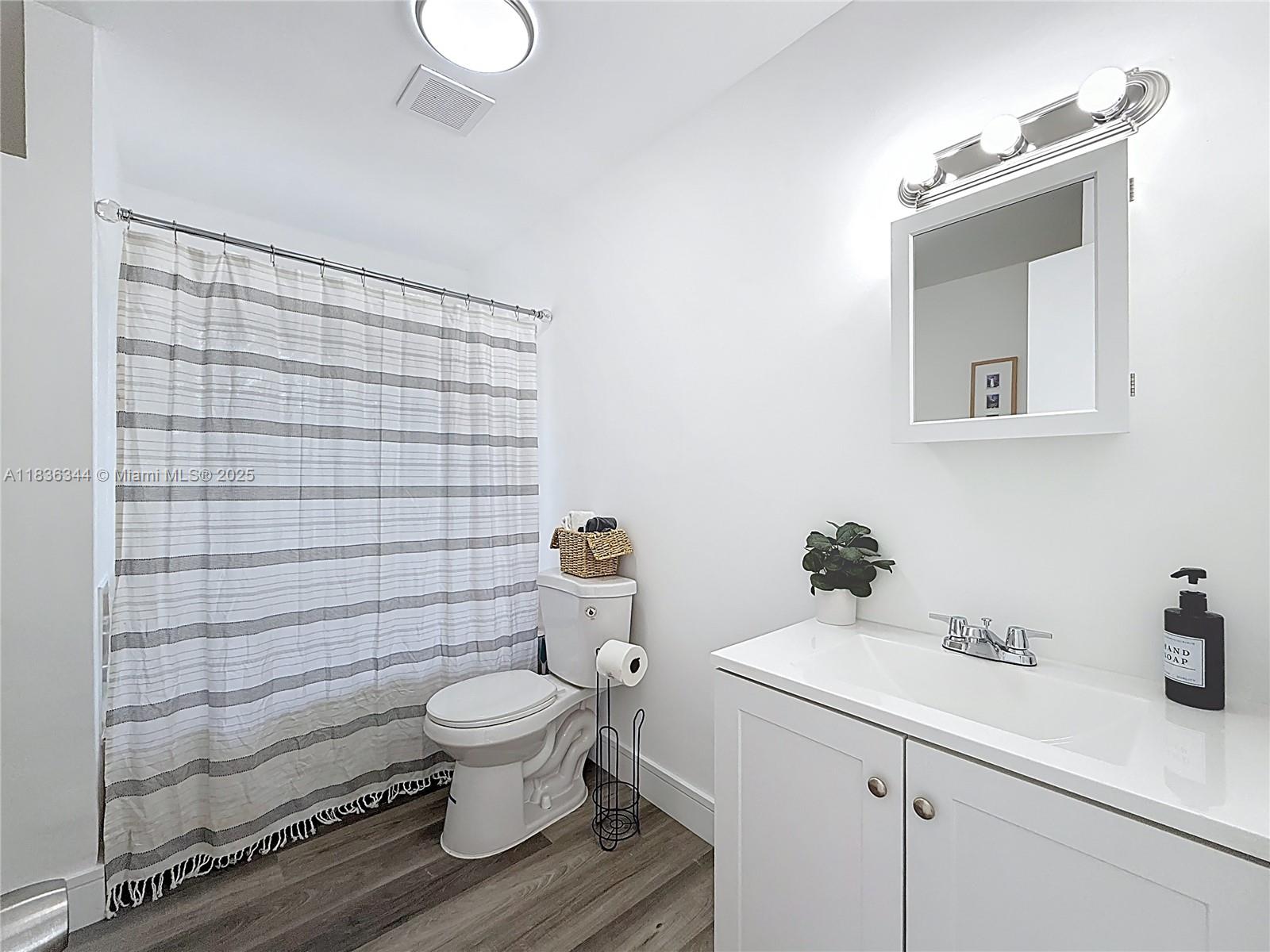 NORTH LAUDERDALE VILLAGE - Residential