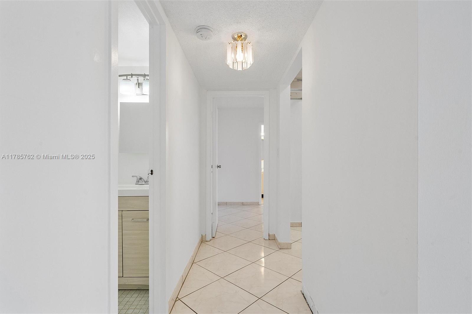 TOWERS OF OCEANVIEW SOUTH - Residential