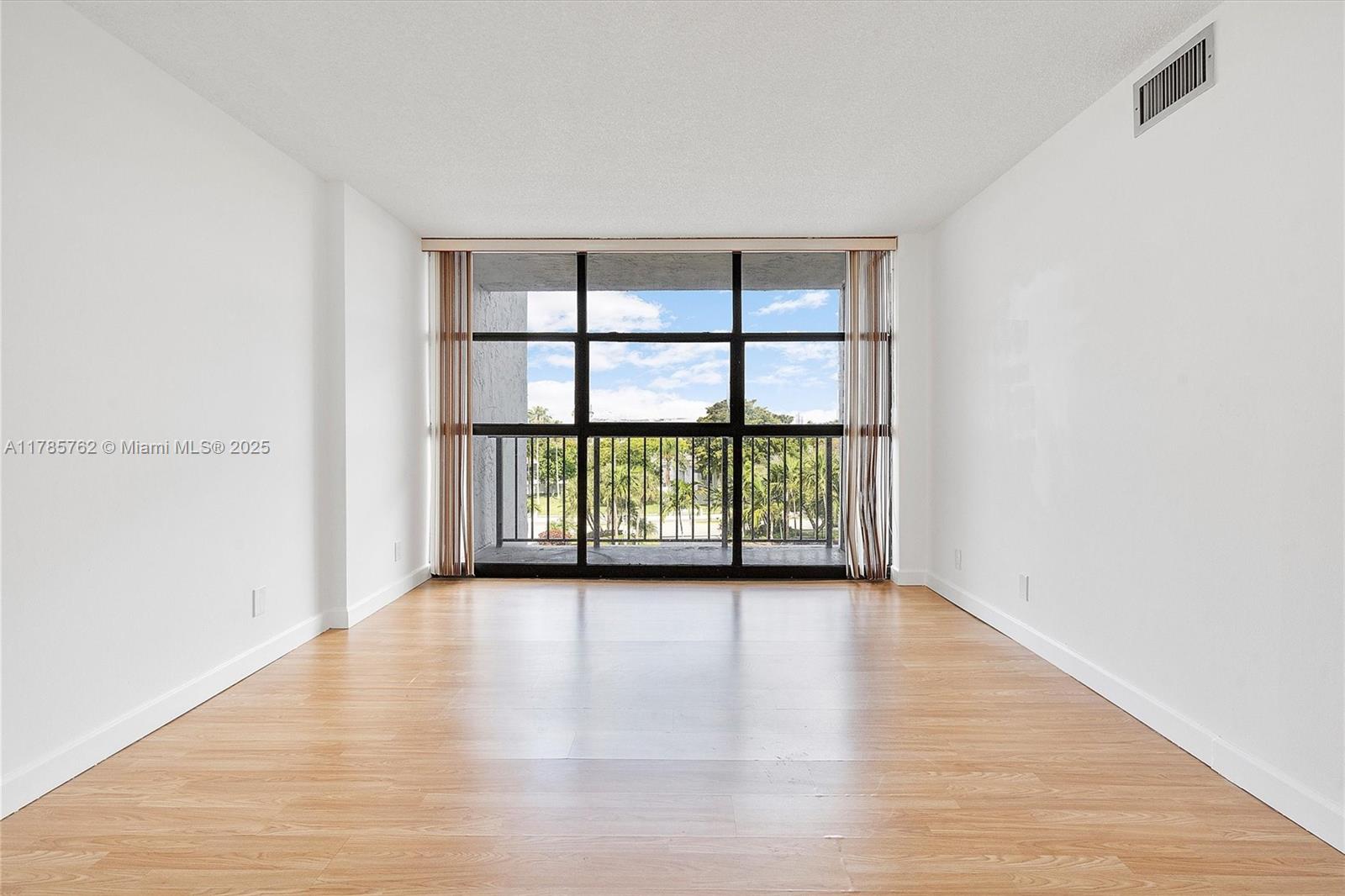 TOWERS OF OCEANVIEW SOUTH - Residential