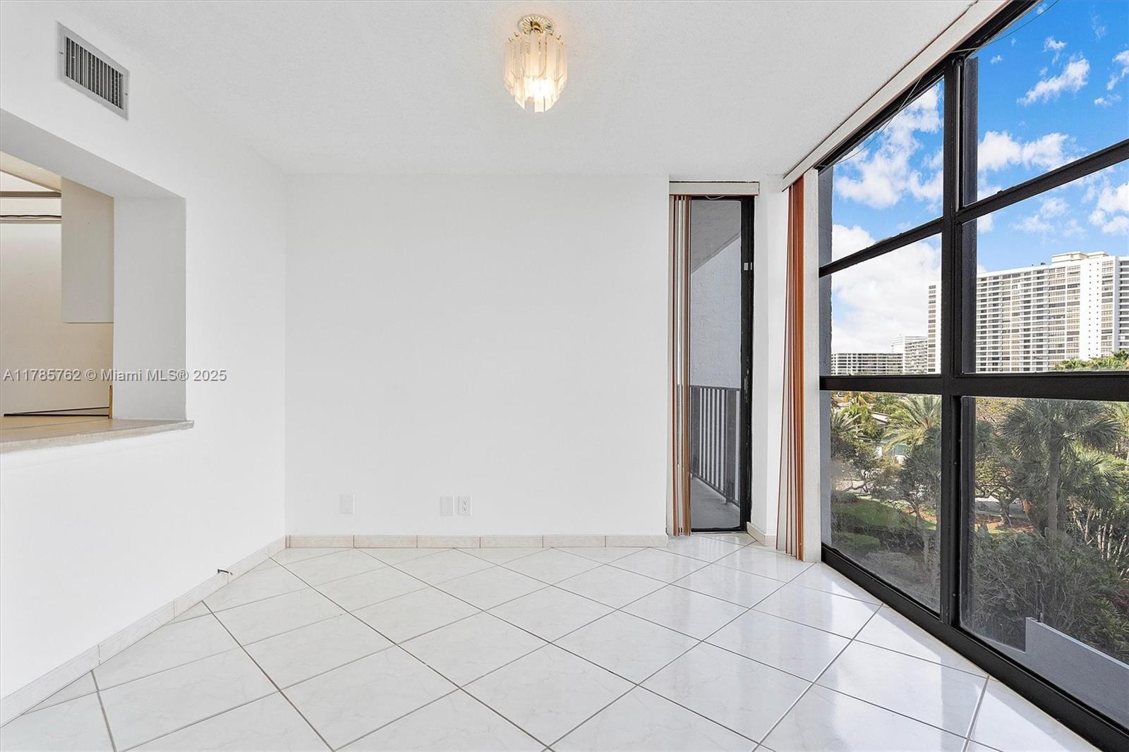 TOWERS OF OCEANVIEW SOUTH - Residential