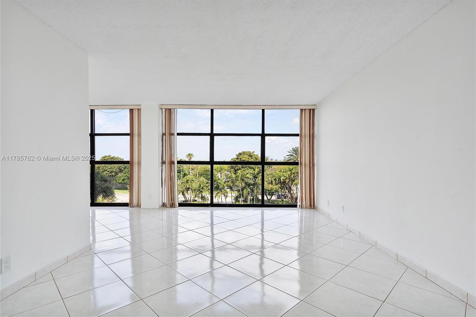 TOWERS OF OCEANVIEW SOUTH - Residential