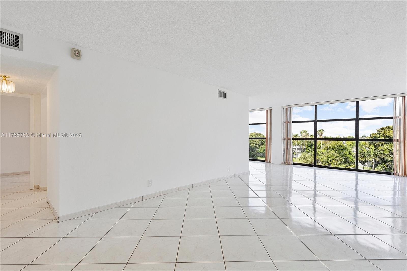 TOWERS OF OCEANVIEW SOUTH - Residential