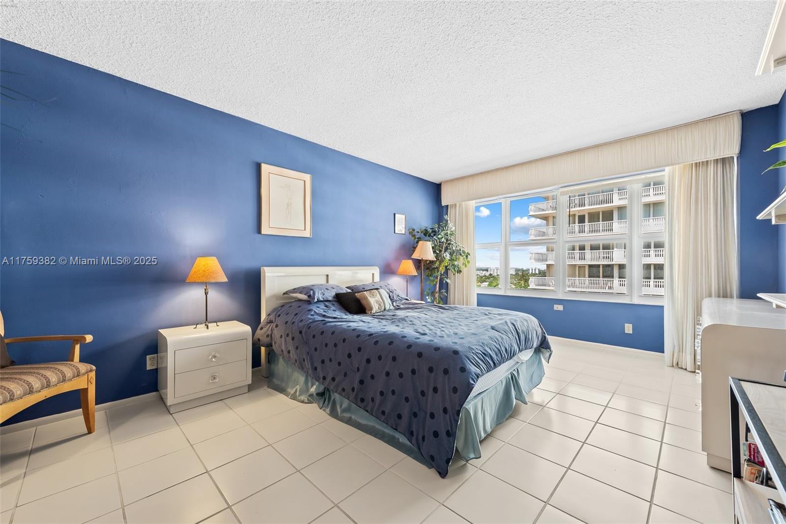 OCEAN SUMMIT CONDO - Residential
