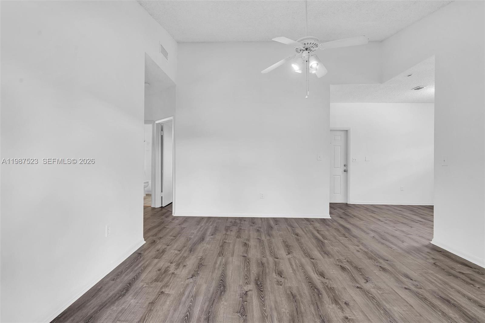 REFLECTIONS AT PEMBROKE P - Residential Lease