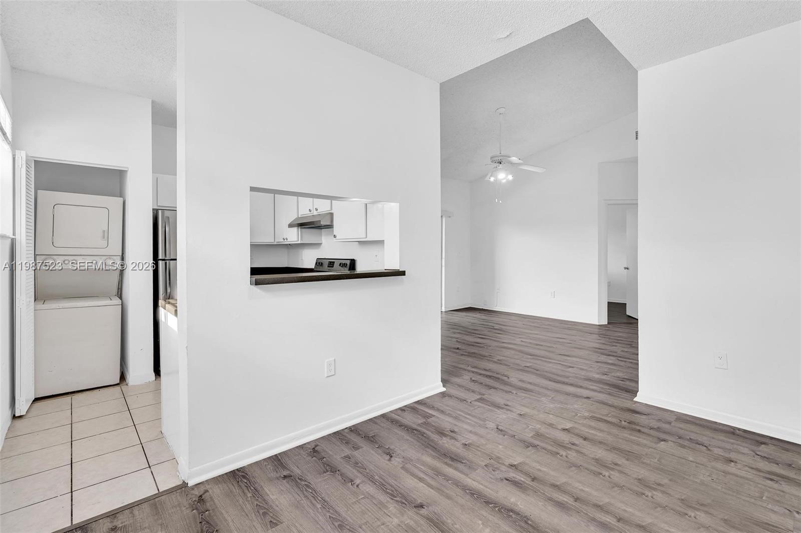 REFLECTIONS AT PEMBROKE P - Residential Lease