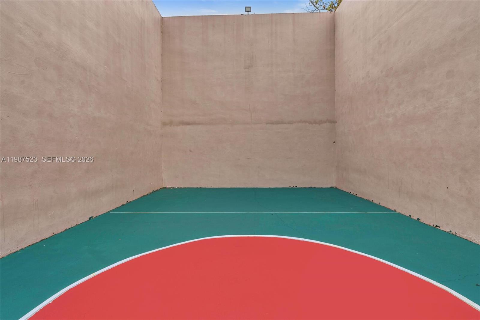 REFLECTIONS AT PEMBROKE P - Residential Lease