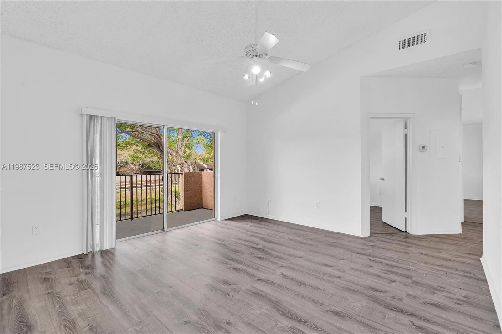 REFLECTIONS AT PEMBROKE P - Residential Lease