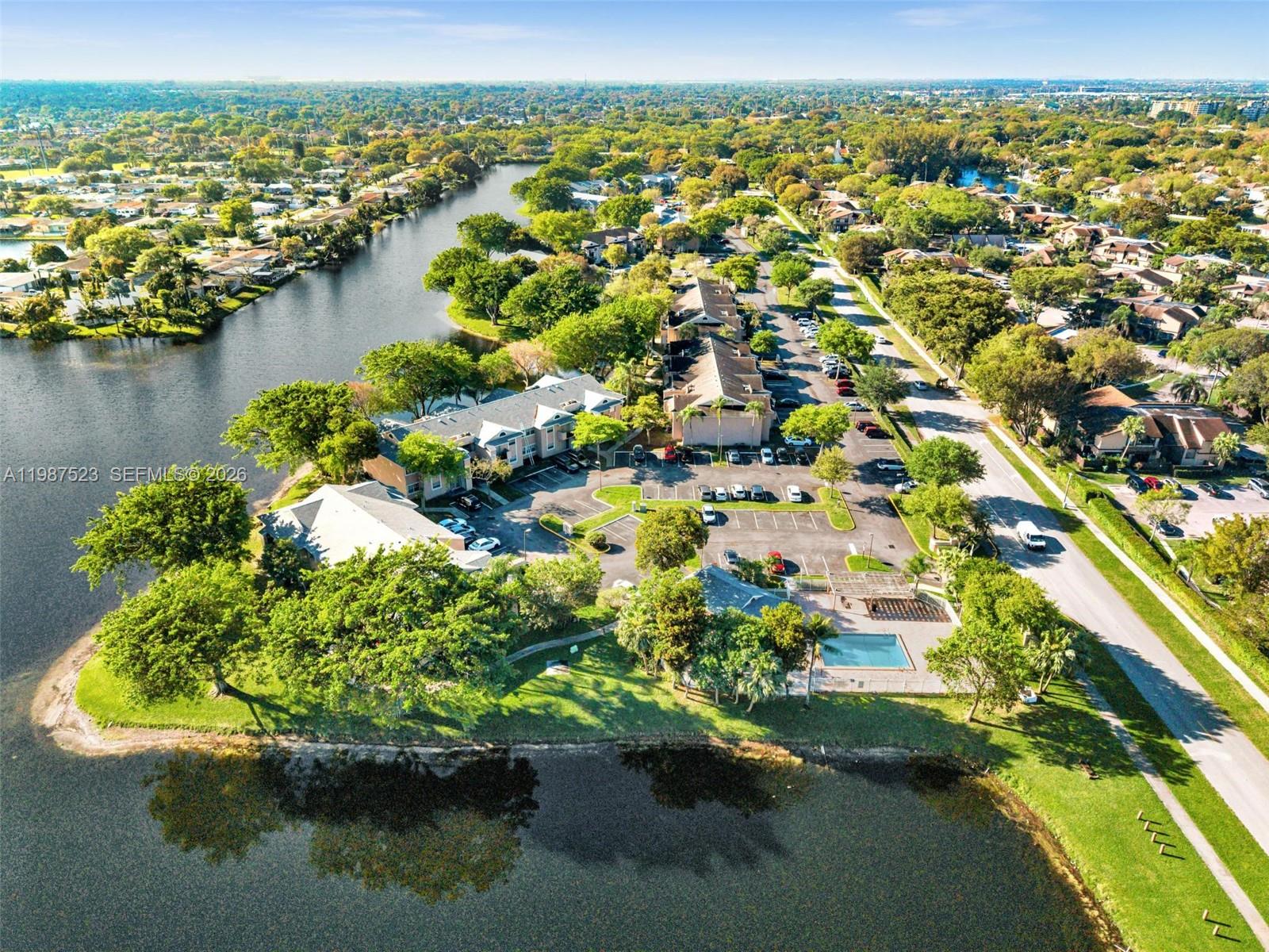 REFLECTIONS AT PEMBROKE P - Residential Lease