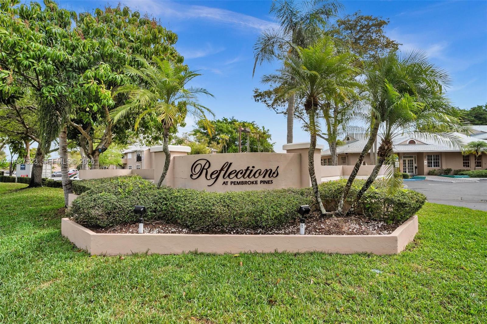 REFLECTIONS AT PEMBROKE P - Residential Lease