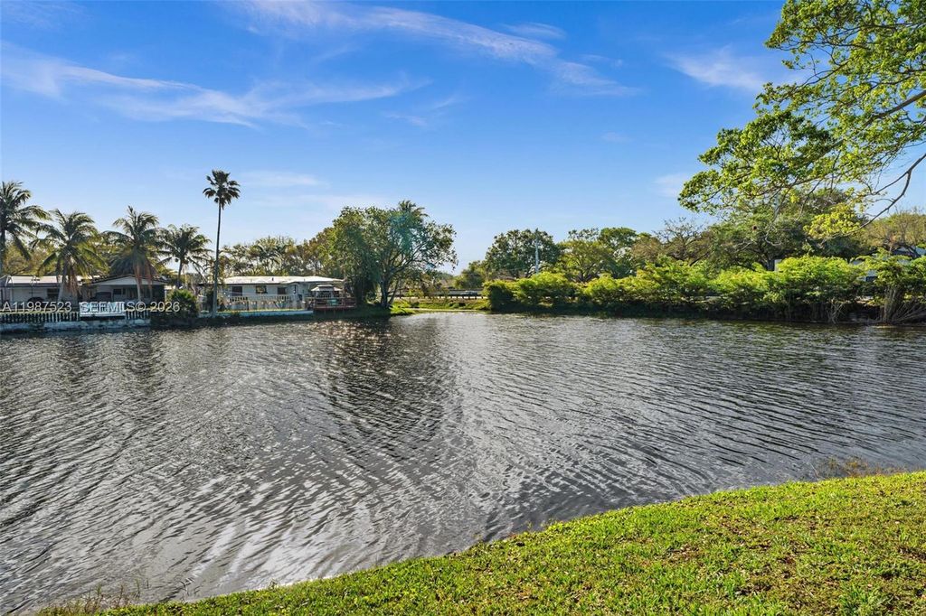 Photo of 1701 NW 96th Ter #1C, Pembroke Pines, FL 33024 (MLS # A11987523)