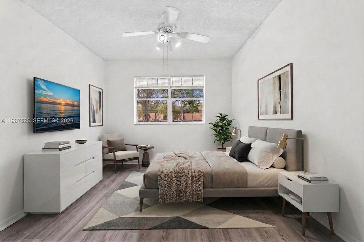 REFLECTIONS AT PEMBROKE P - Residential Lease