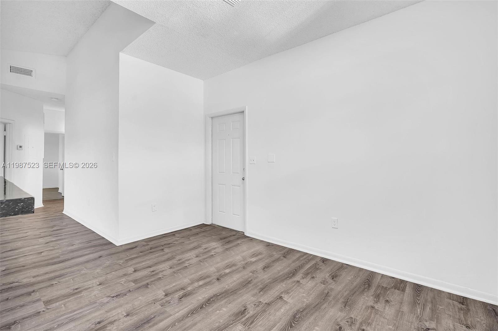 REFLECTIONS AT PEMBROKE P - Residential Lease