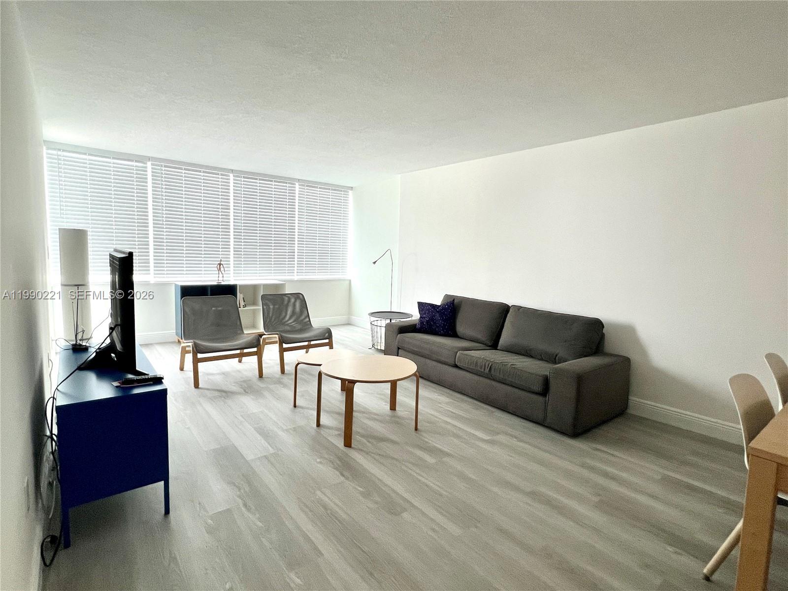 HARDING HALL CONDOMINIUM - Residential