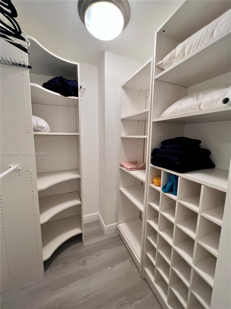 HARDING HALL CONDOMINIUM - Residential