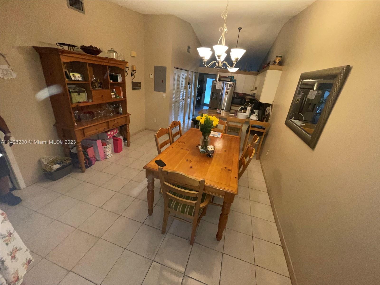 MICHELLE JARDINS - Residential