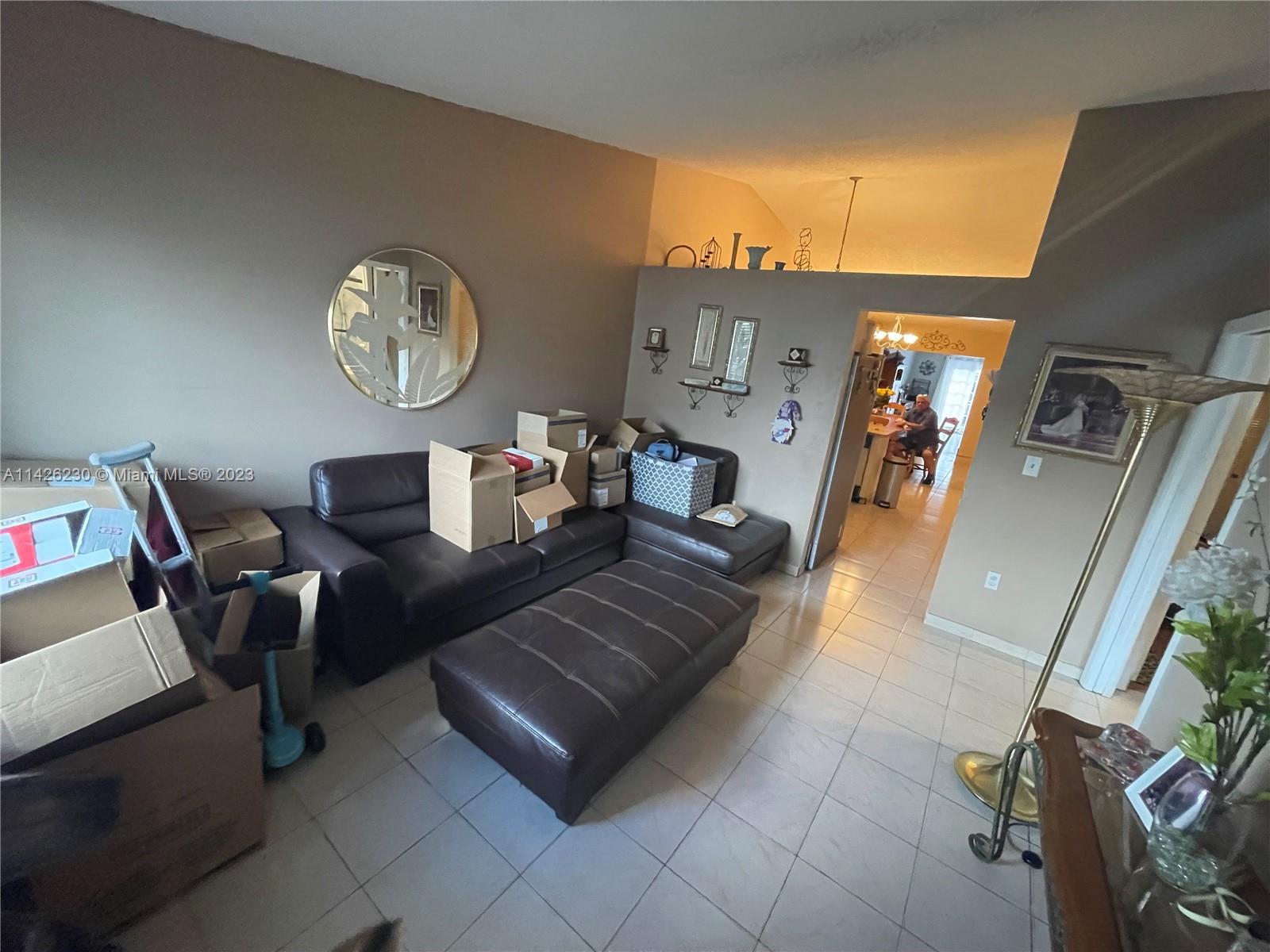 MICHELLE JARDINS - Residential