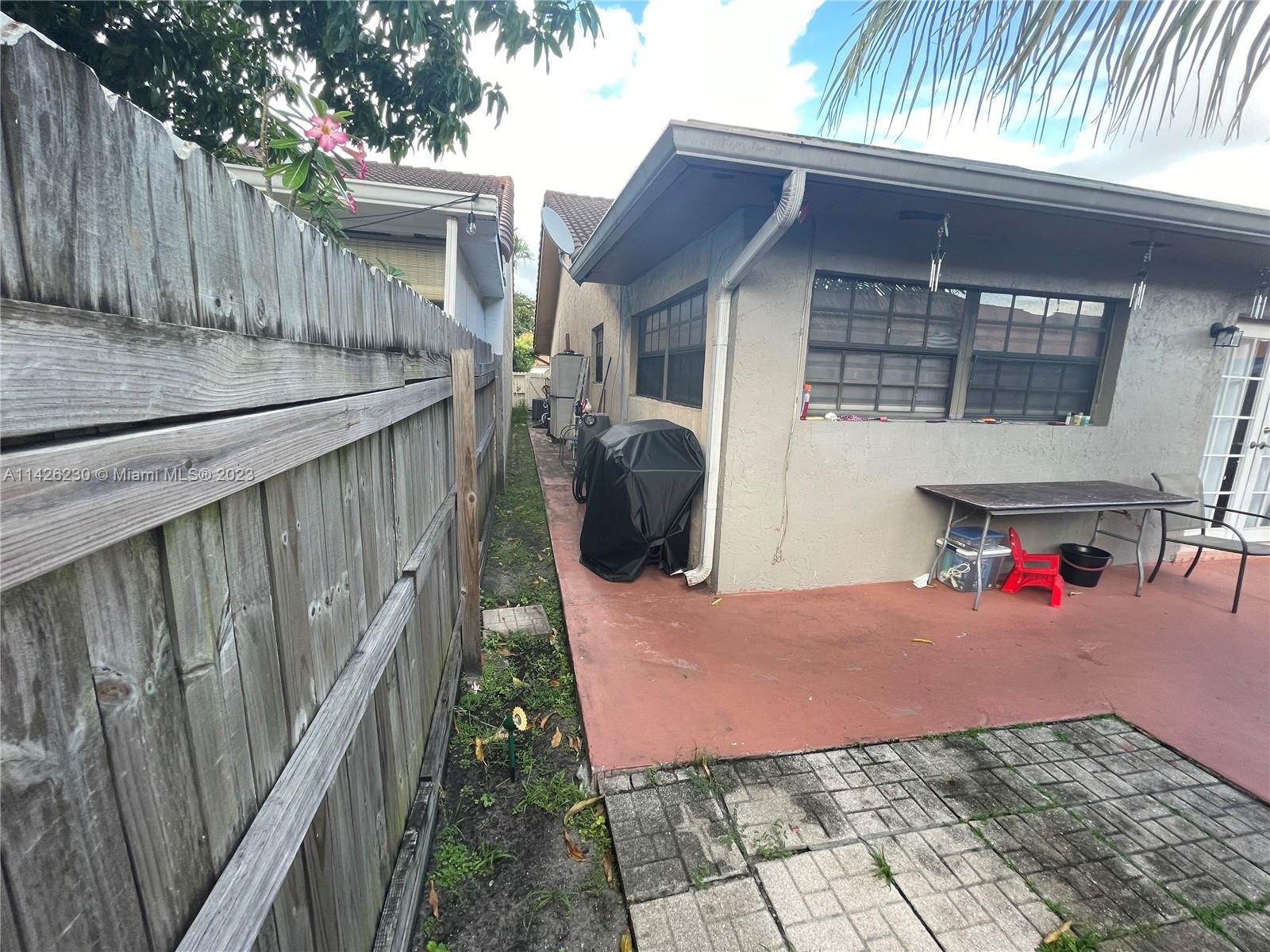 MICHELLE JARDINS - Residential