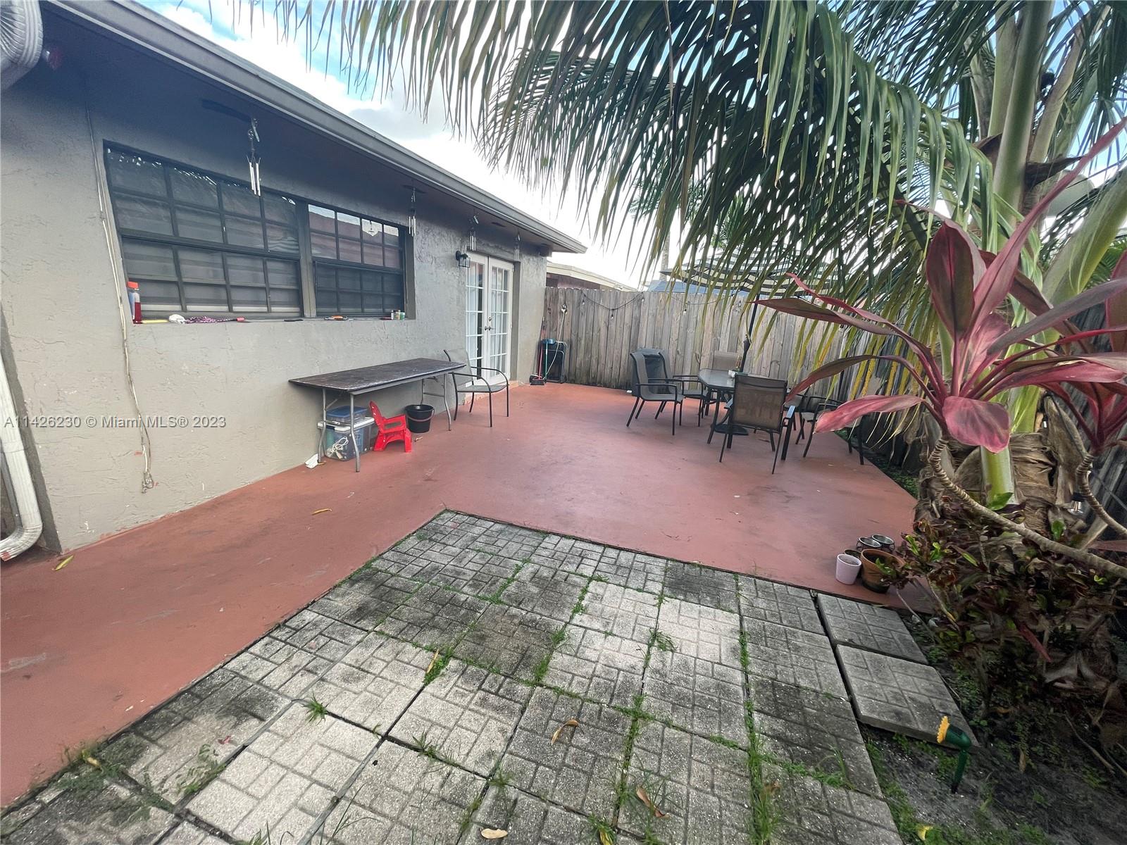 MICHELLE JARDINS - Residential