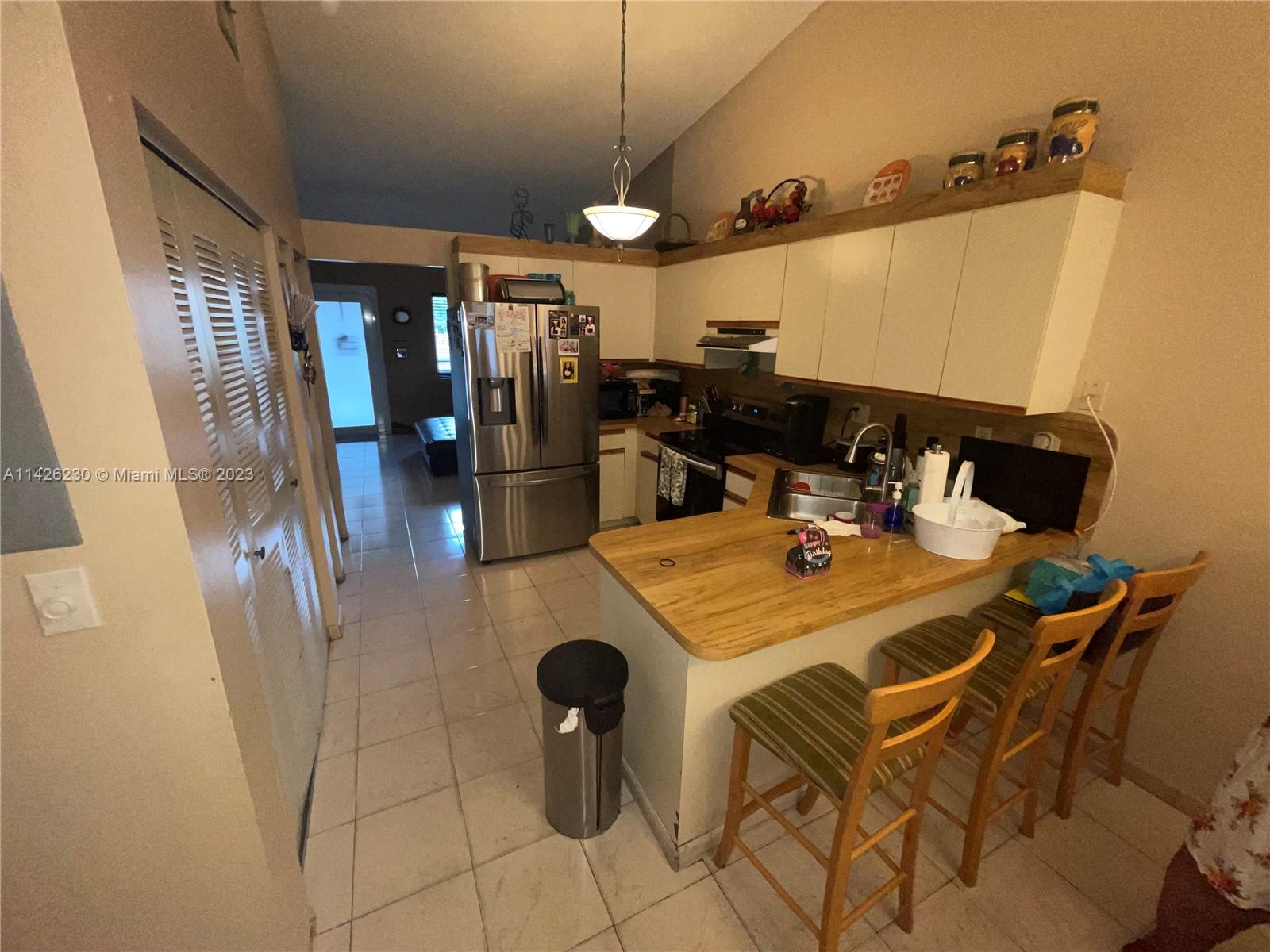 MICHELLE JARDINS - Residential