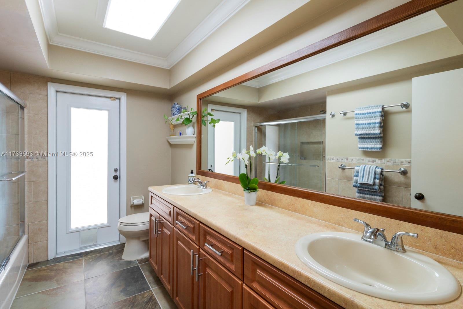 KINGS BAY PINES - Residential