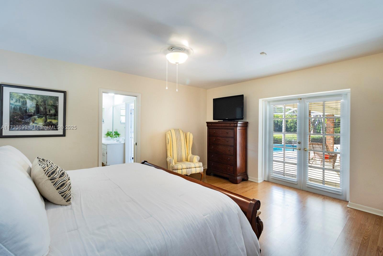 KINGS BAY PINES - Residential