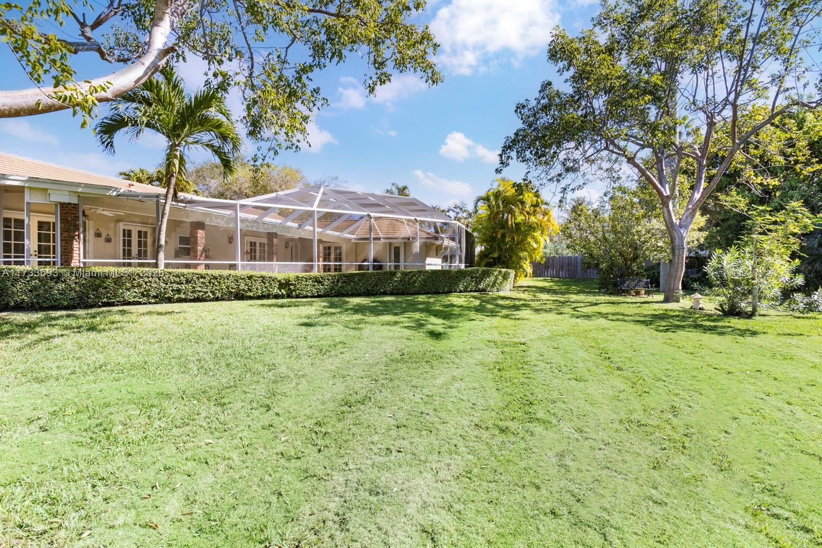 KINGS BAY PINES - Residential