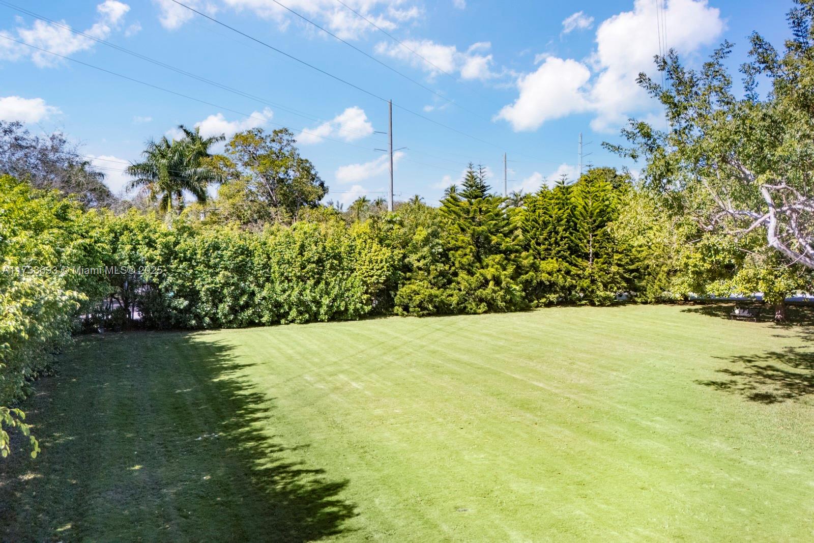 KINGS BAY PINES - Residential