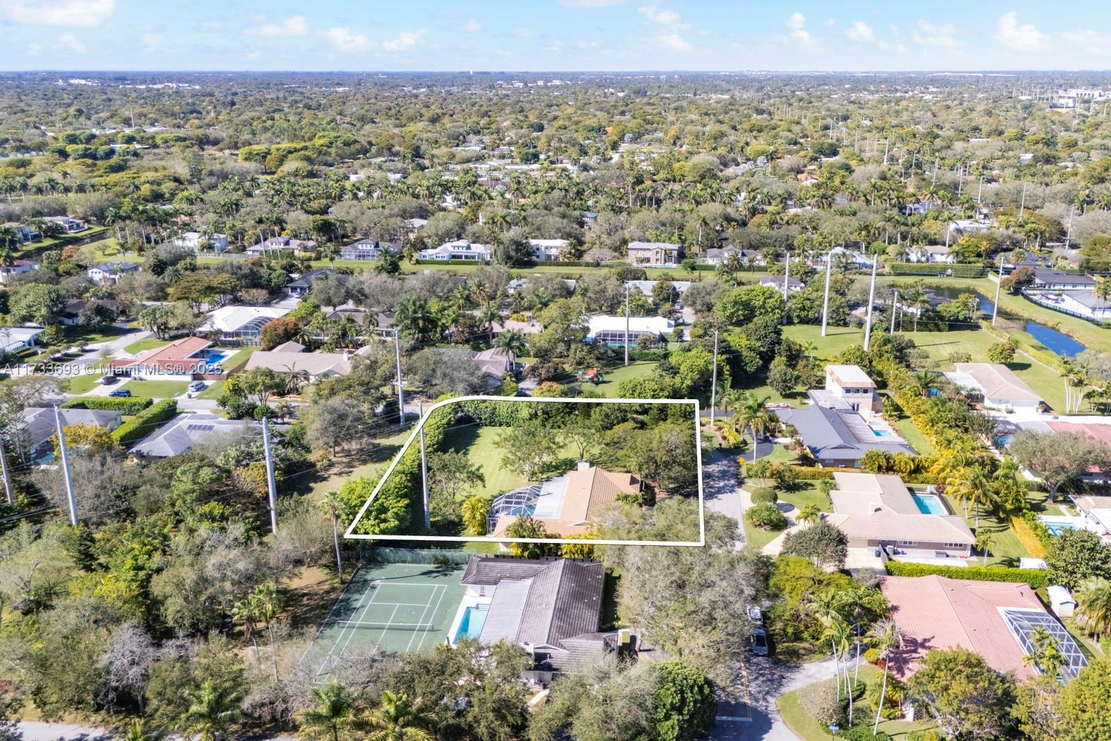 KINGS BAY PINES - Residential