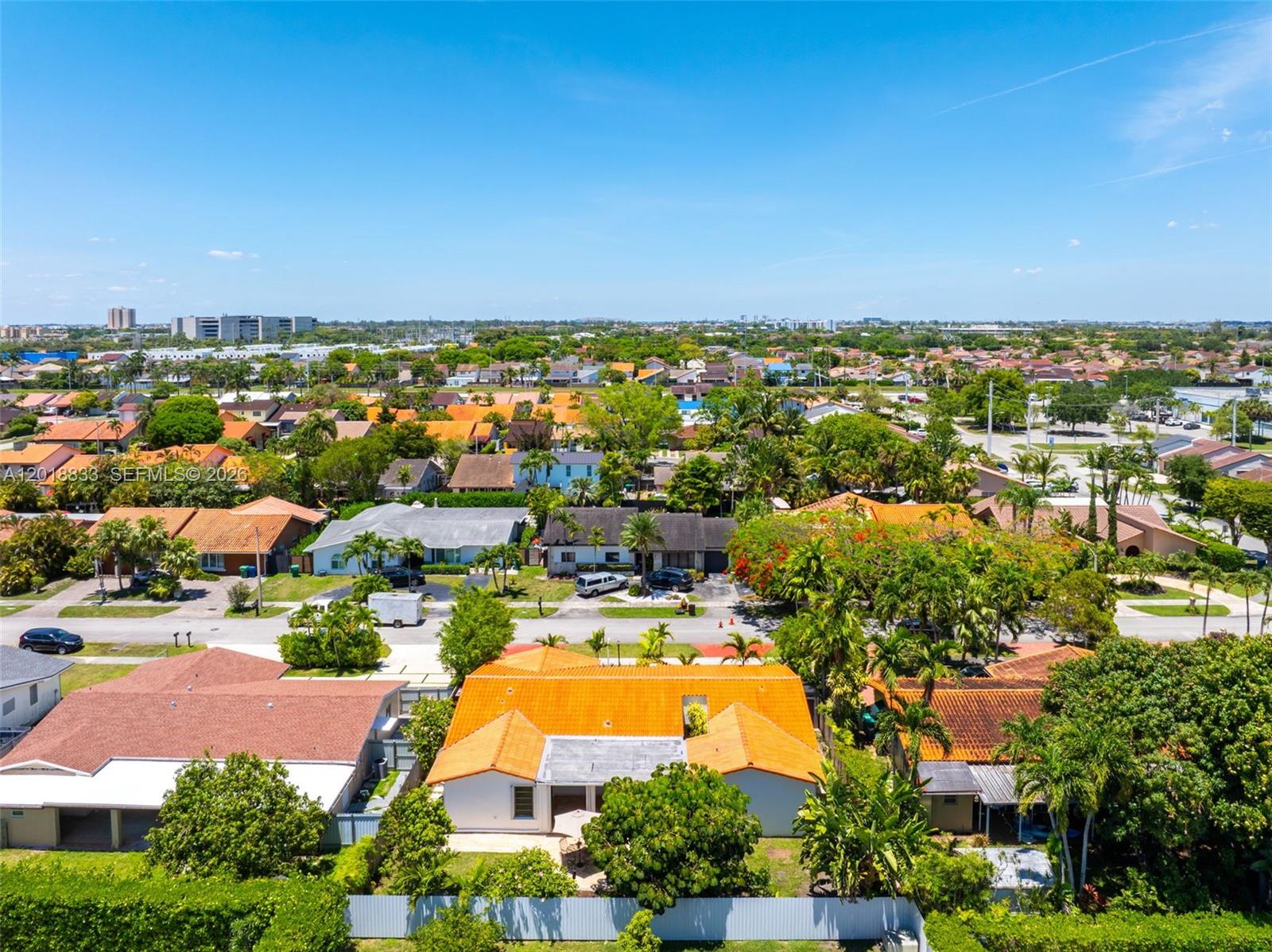 FLORAL GARDENS - Residential