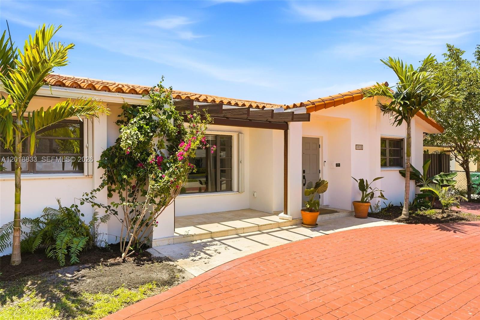 FLORAL GARDENS - Residential
