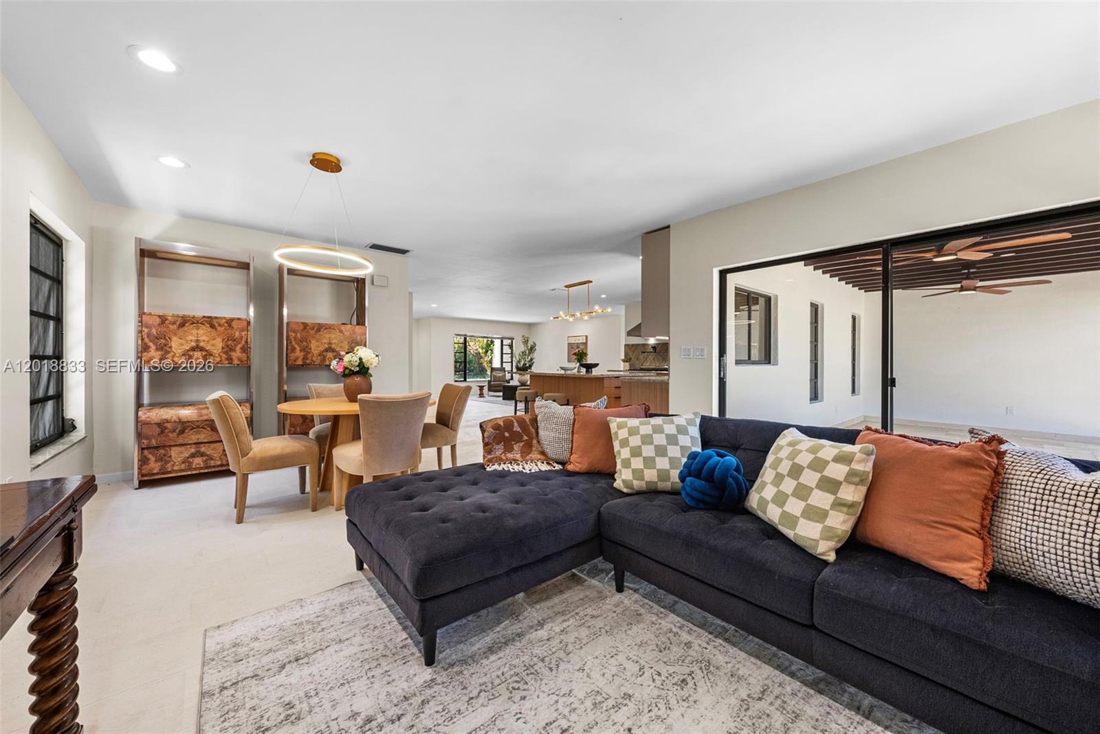 FLORAL GARDENS - Residential