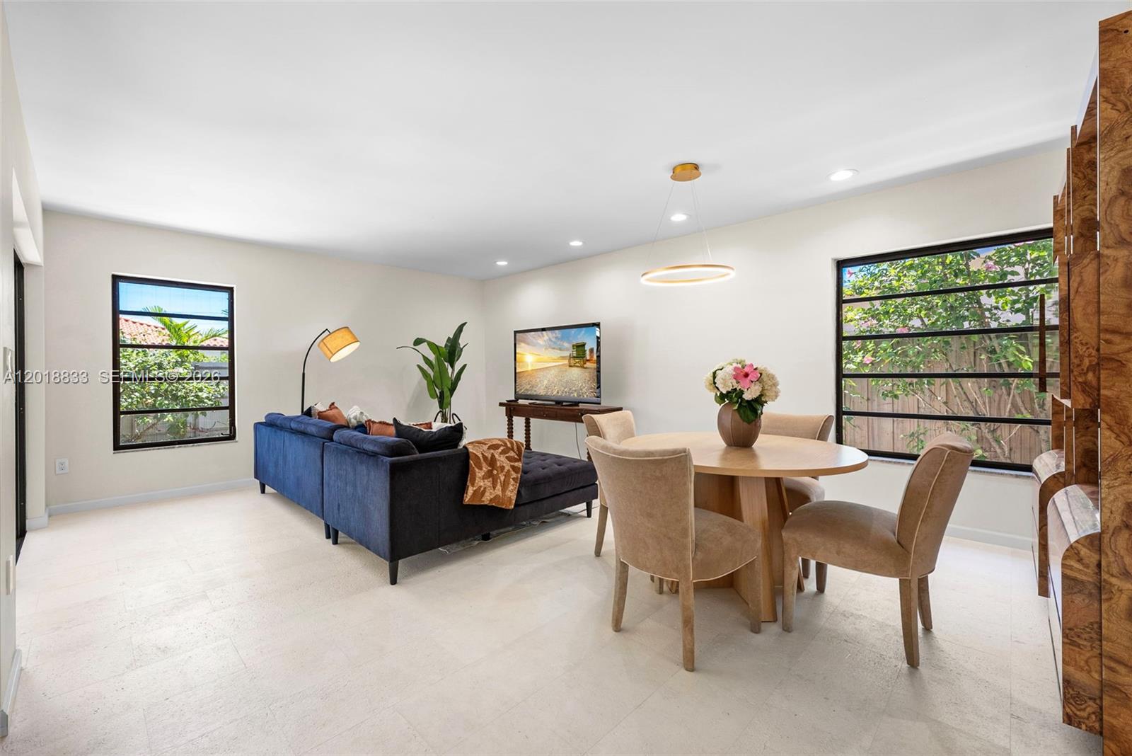 FLORAL GARDENS - Residential