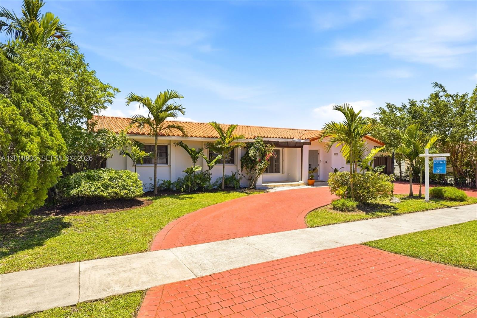 FLORAL GARDENS - Residential