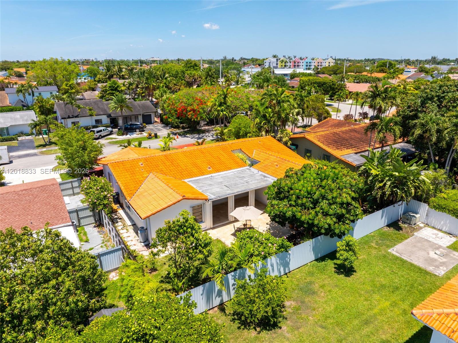 FLORAL GARDENS - Residential