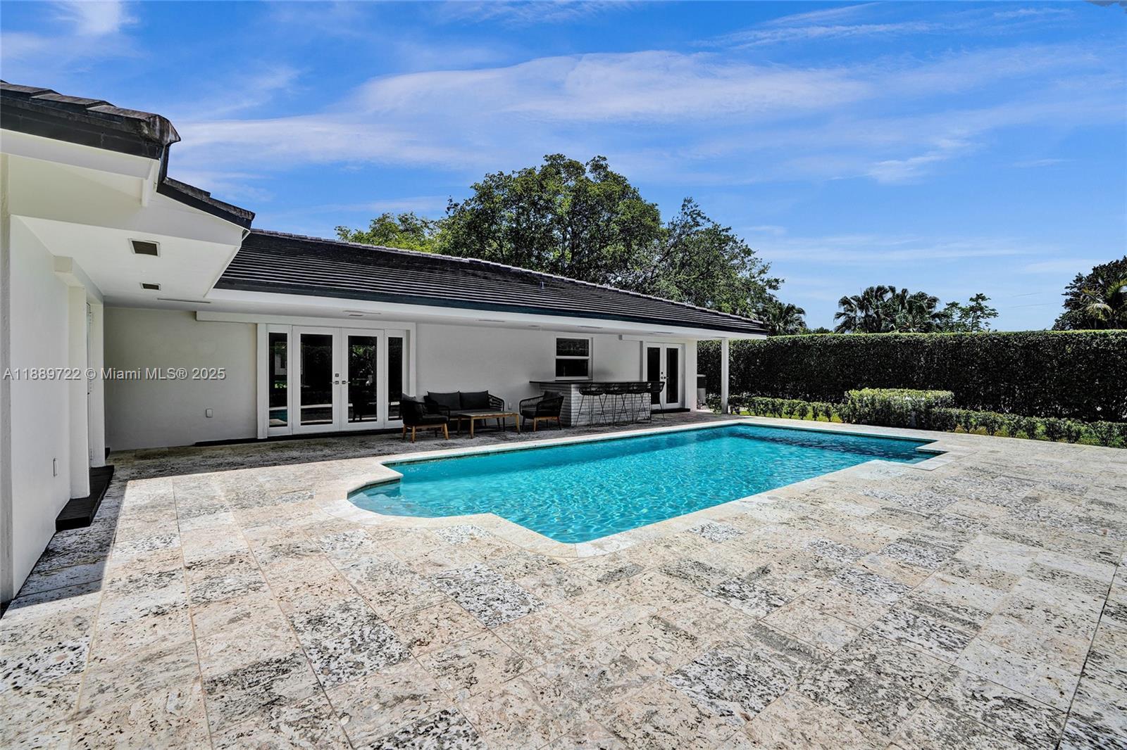 ROYAL PALM HARBOR 1ST ADD - Residential Lease