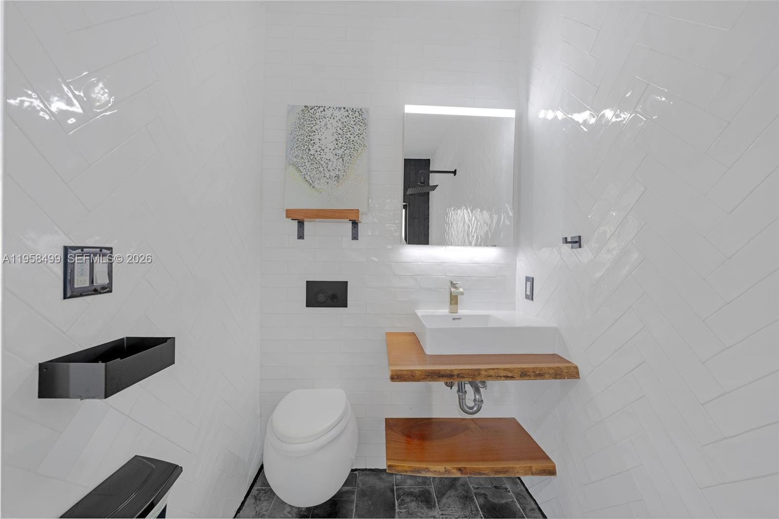 BAYSHORE REV - Residential