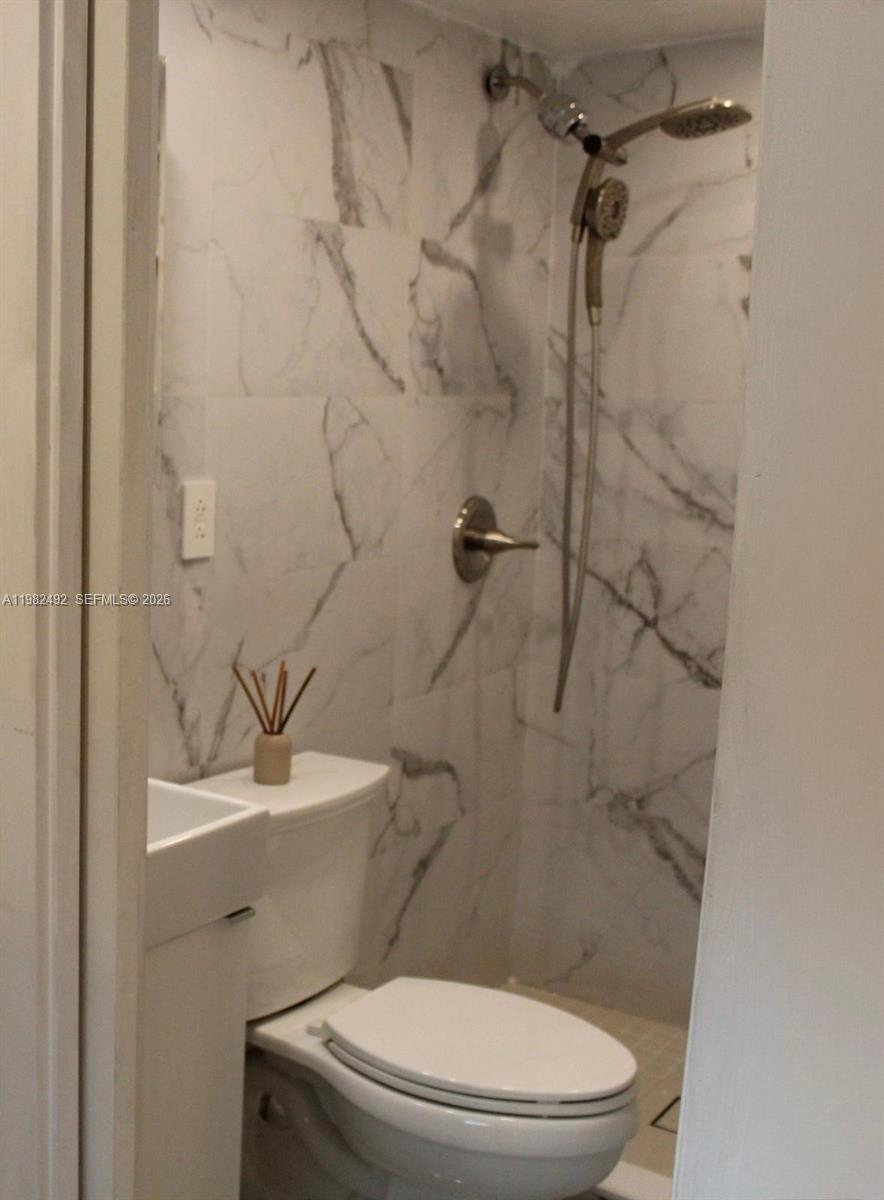 HAVEN LAKE PARK - Residential