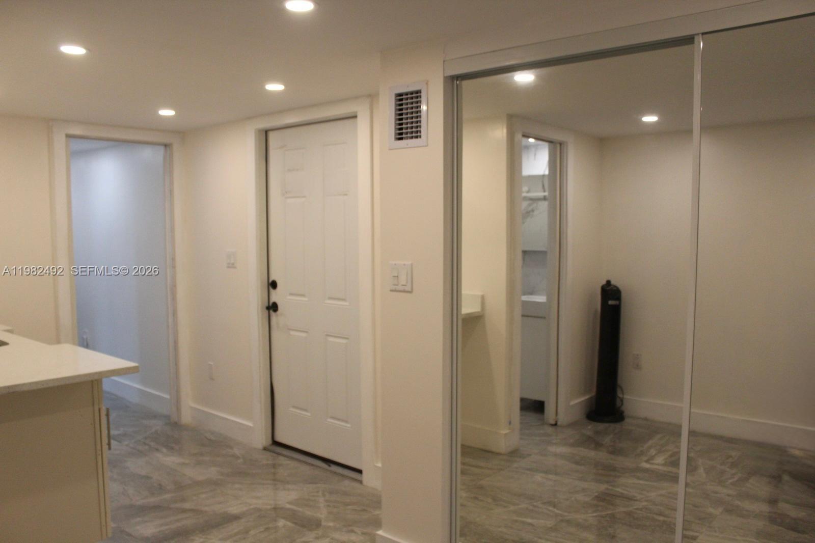 HAVEN LAKE PARK - Residential