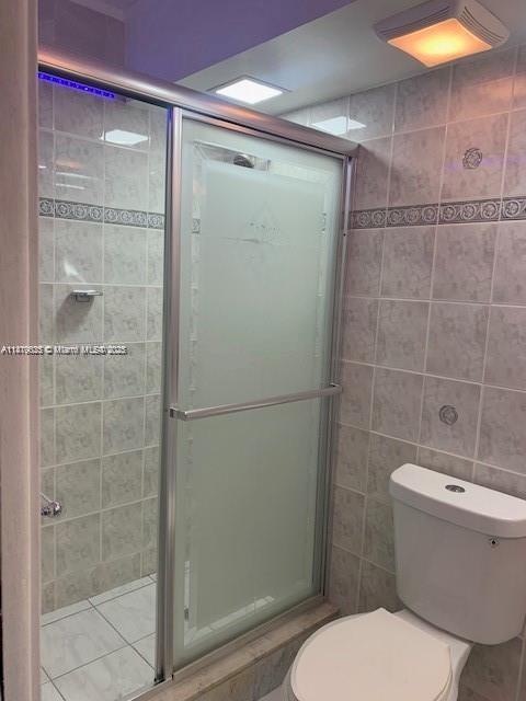 MEADOWBROOK CONDO APTS BL - Residential Lease