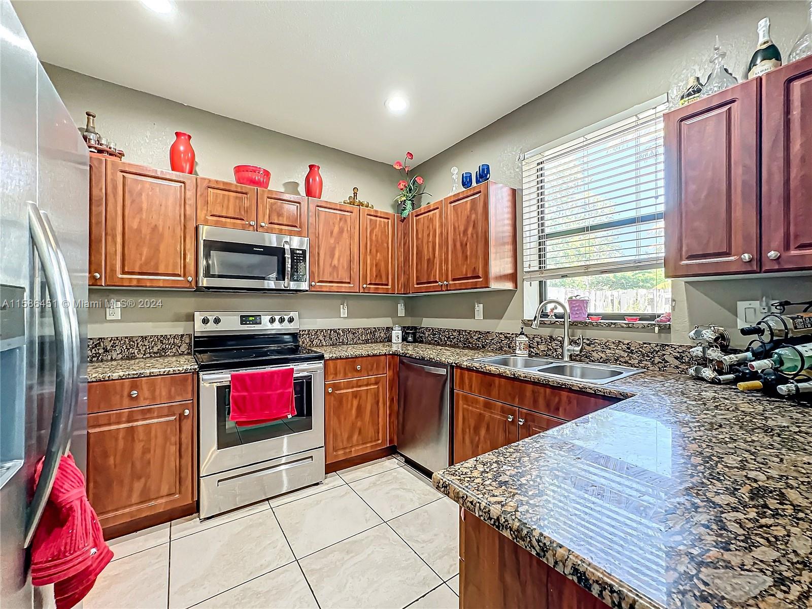SILVER PALM EAST SEC TWO - Residential