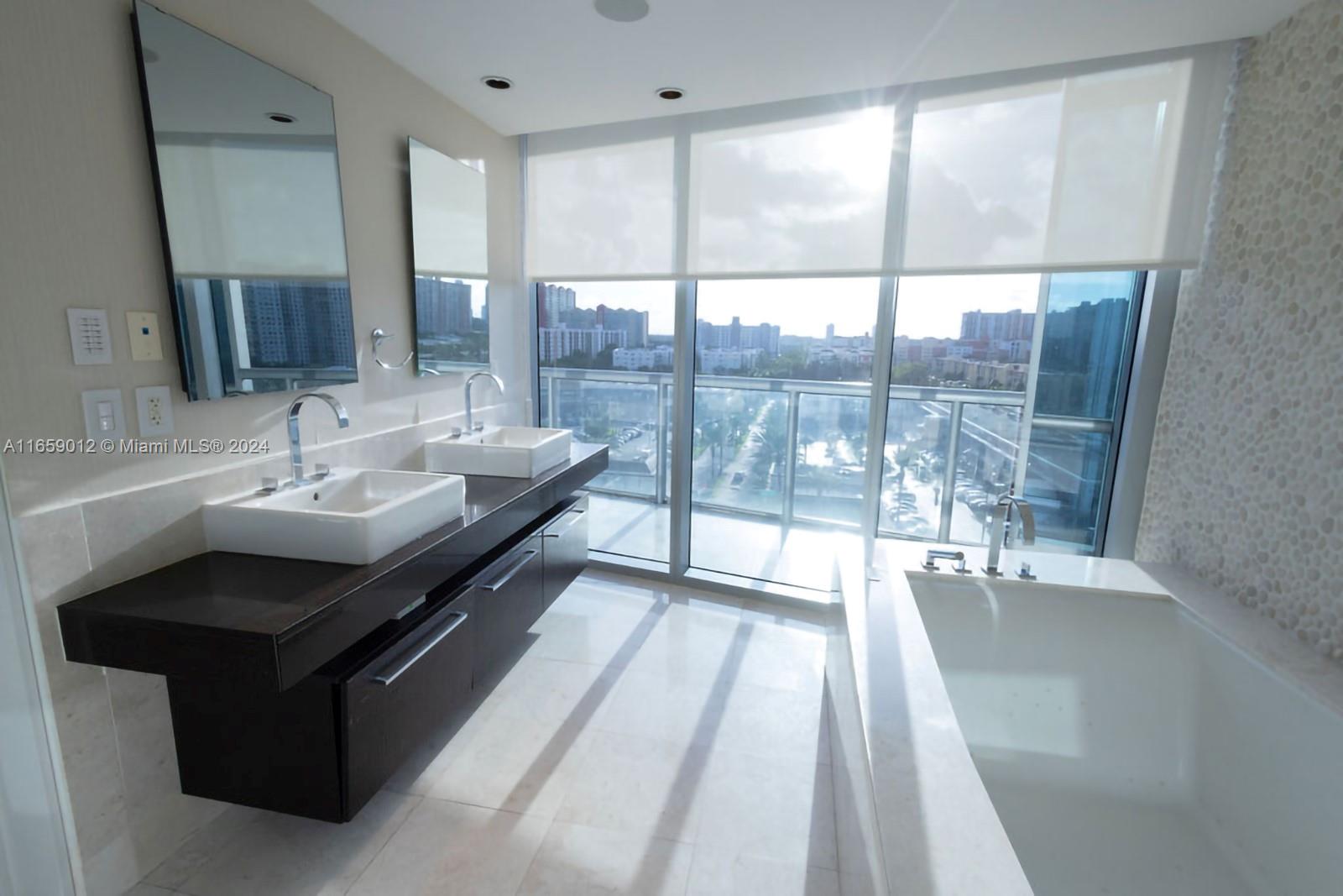 JADE OCEAN CONDO - Residential