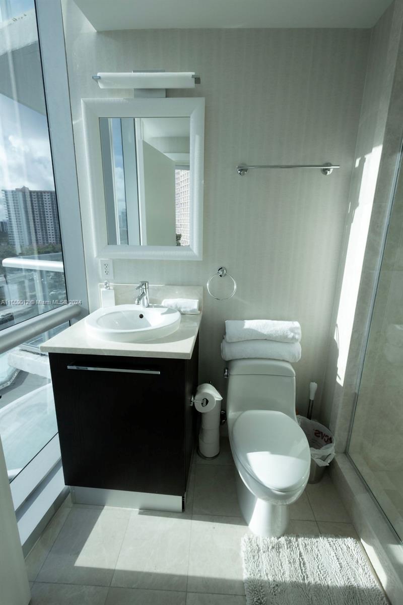 JADE OCEAN CONDO - Residential