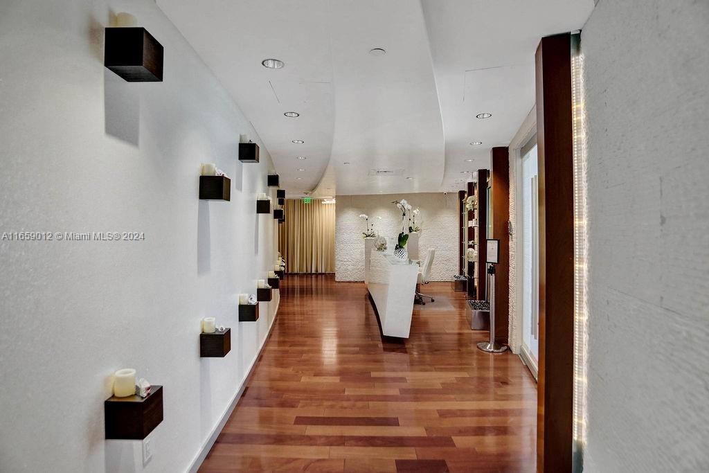 JADE OCEAN CONDO - Residential