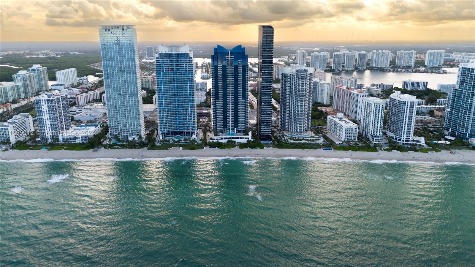 JADE OCEAN CONDO - Residential