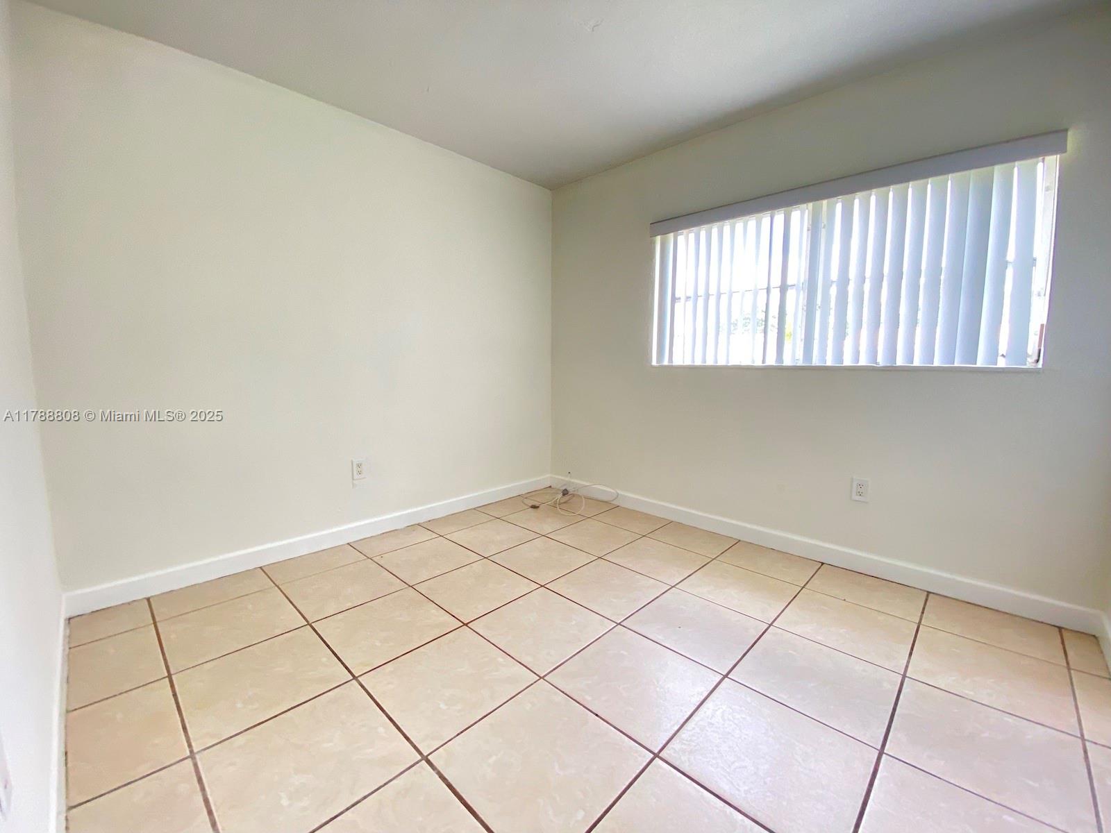 IVES ESTATES SEC 4 - Residential