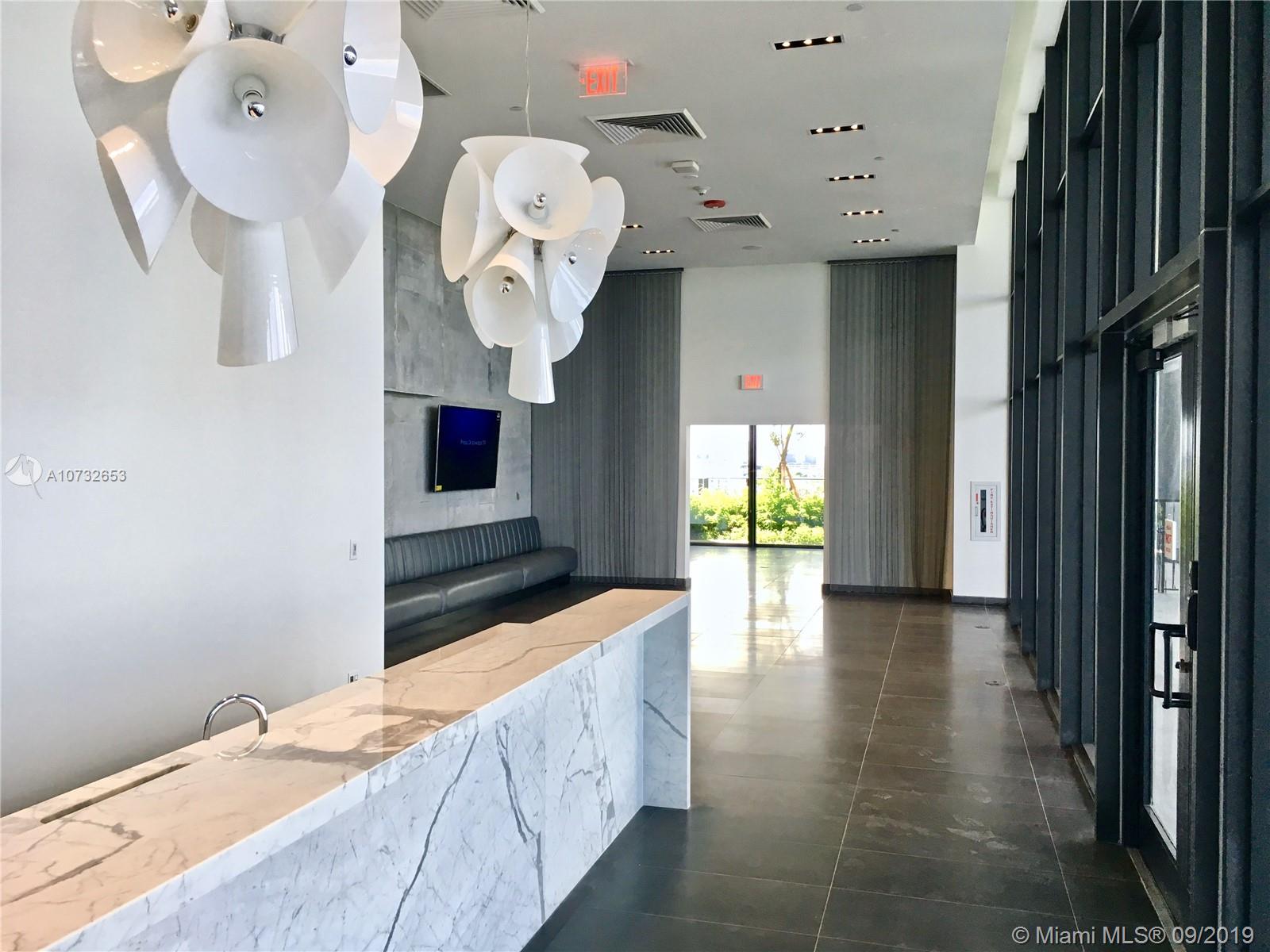 CANVAS CONDO - Residential Lease